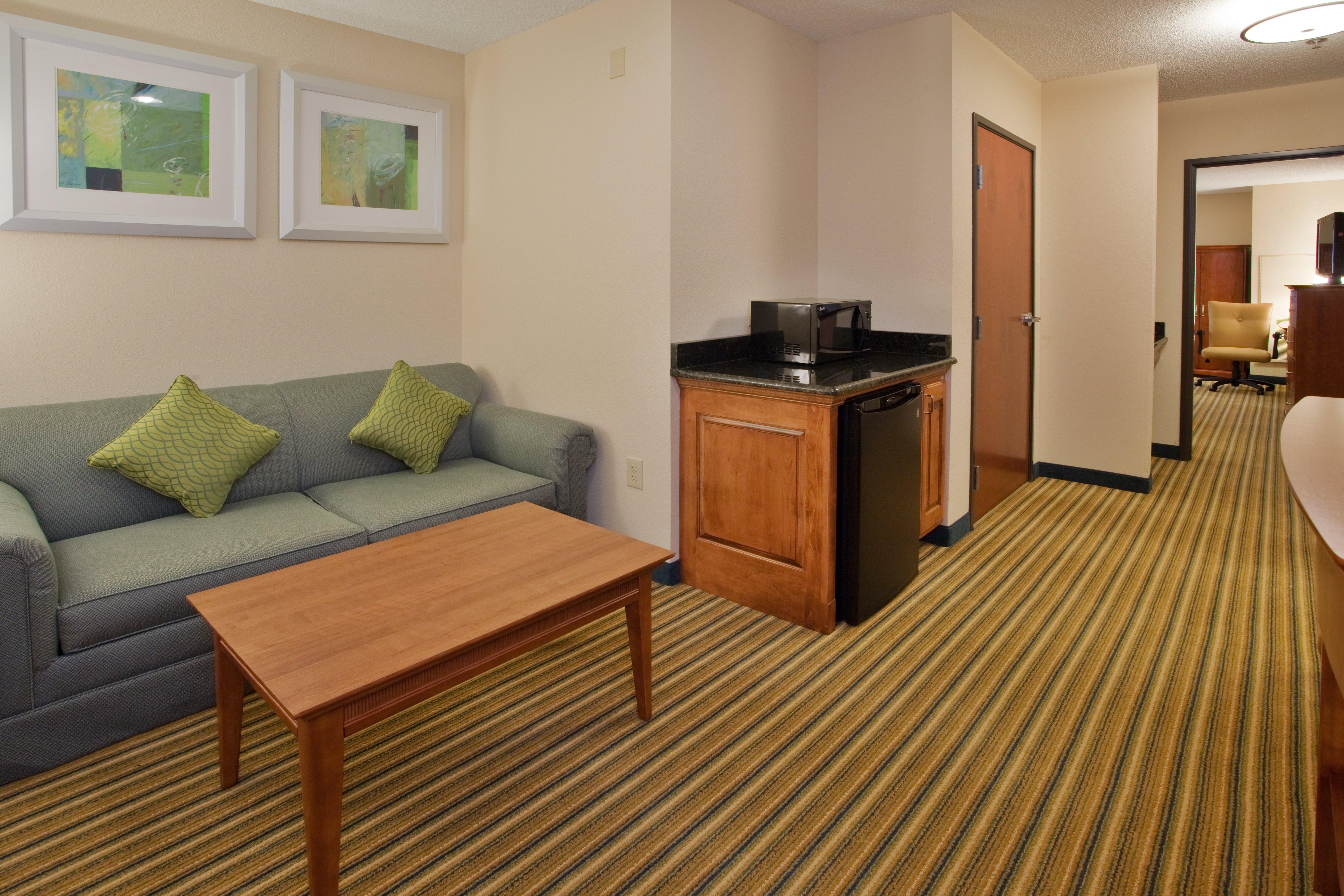 Holiday Inn Express Hotel & Suites Fredericksburg, An Ihg Hotel Kültér fotó